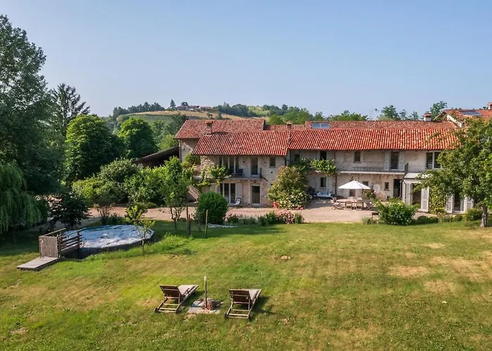 Charming In Langhe *